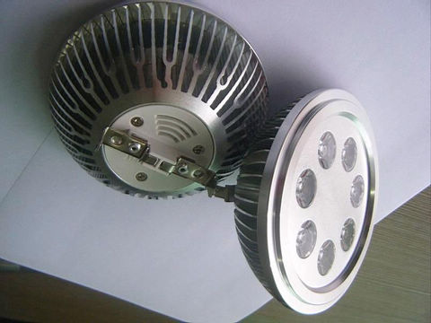 LED SpotLight 7X1W AR111 E27