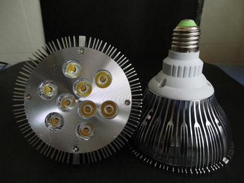LED SpotLight 9X1W PAR38 E27